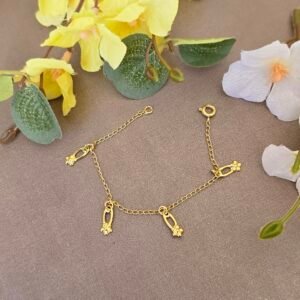 Pulseira Infantil Dourada Margaridinhas – Delicada e Encantadora 🌼✨