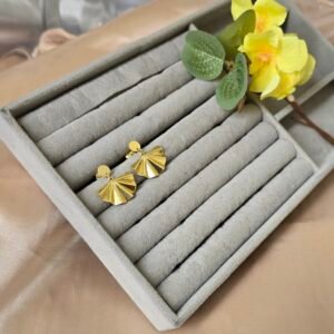 Brinco Feminino Dourado Leque Minimalista