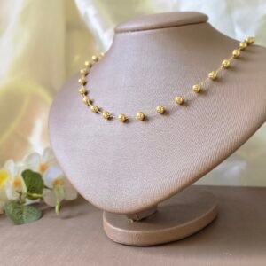 Colar Feminino Dourado Bolinhas Delicadas – Elegância Atemporal