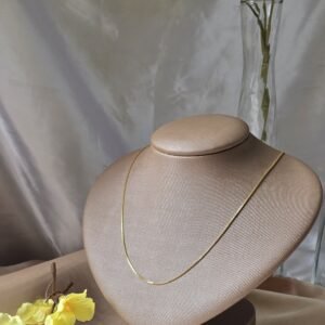 Cordão Dourado Corrente Veneziana Feminina – Fina, Resistente e Ideal para Usar Sozinha ou com Pingente