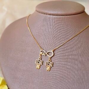 Colar Feminino Dourado Infinito Mãe com Dois Filhos – Amor Eterno, Delicado e Cheio de Significado
